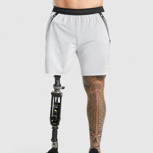 Gymshark Mens APEX 7" PERFORM SHORTS Light Grey XL